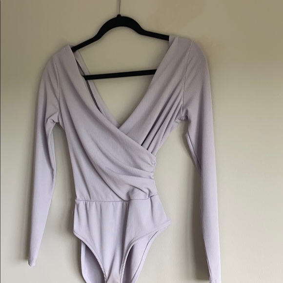 TOPSHOP lilac crossover bodysuit petite size 4 - Picture 2 of 4